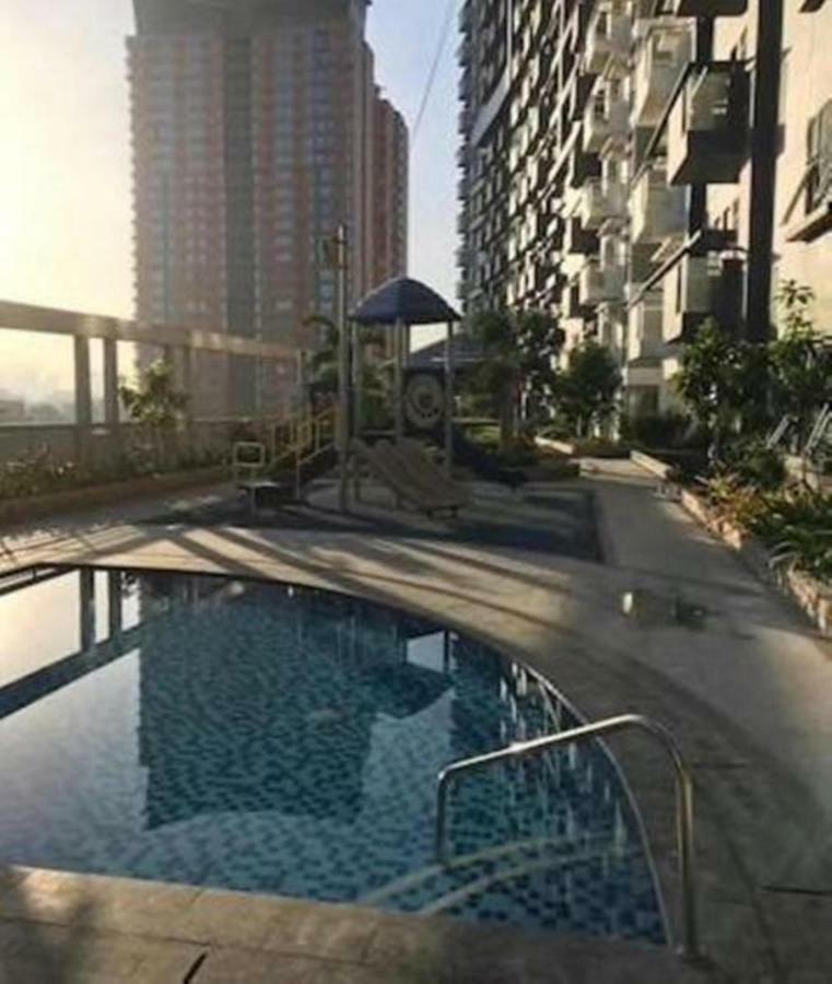 5H Tower C Manhattan Heights Cubao Qc Manila Bagian luar foto